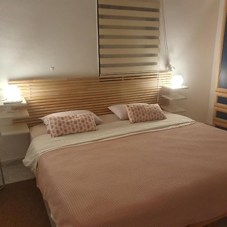 Belle Chambre Confortable Bed and Breakfast Netanya Esterno foto