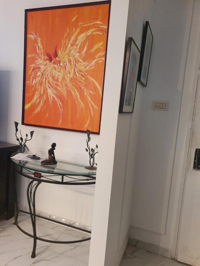 Belle Chambre Confortable Bed and Breakfast Netanya Esterno foto